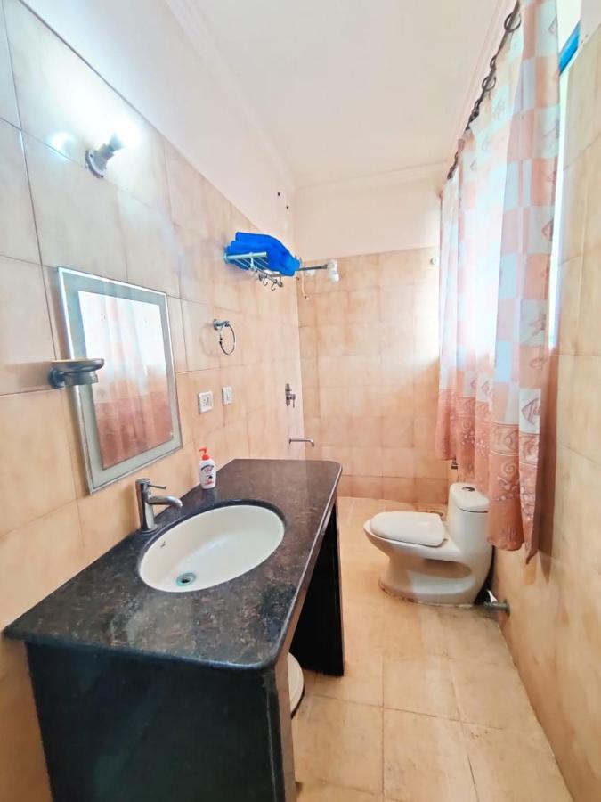 Amazing Hilltop 4 Bhk Villa With Private Pool Near Кандолим Екстериор снимка