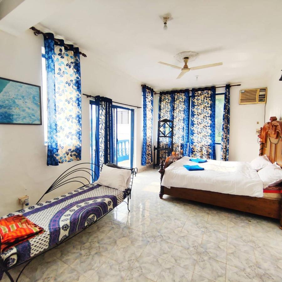 Amazing Hilltop 4 Bhk Villa With Private Pool Near Кандолим Екстериор снимка